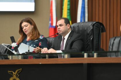Roberto Cidade cobra mais uma vez que superintendente do DNIT esclareca sobre o andamento das obras das pontes que desabaram na BR 319 Foto Rodrigo Brelaz 5Y8Mwc