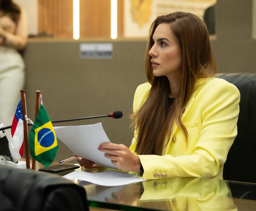 Debora Menezes propoe projeto Fim de Jogo para conscientizar estudantes sobre apostas e jogos de azar Foto Daniel Nogueira 1024x843 Lm5TQF