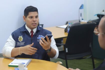 Deputado Mario Cesar Filho alerta sobre o E28098Golpe da Selfie divulgado pela Febraban e orienta consumidores Foto Leandro Cardoso 1024x635 sediru