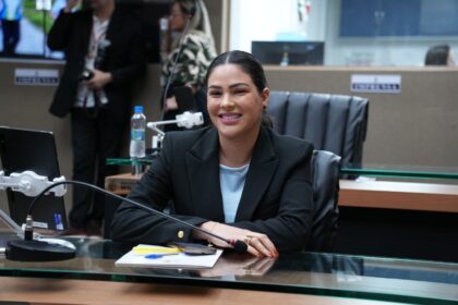 Lei de autoria da deputada Mayra Dias reforca combate a incendios e queimadas no Amazonas Foto Aguilar Abecassis vSK8I0