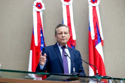 Sancionado Projeto de Lei de Adjuto Afonso que incentiva formacao de Banco Comunitario de Sementes e Mudas para fortalecimento da agricultura local 1024x681 YtglOv