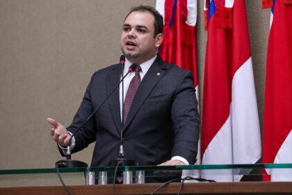 Apos previsao de chuvas intensas em Manaus Roberto Cidade volta a cobrar instalacao de Comite Municipal Permanente de Crise Foto Herick Pereira rZ0bDn