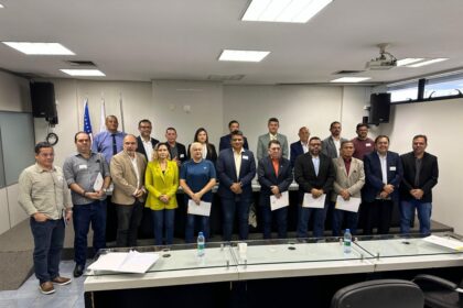 Comandante Dan reune com lideranca de Governo do Estado em favor da data base 1024x768 x2nkcF
