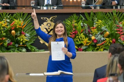 Deputada Joana Darc toma posse como 3a vice presidente da Aleam no bienio 2025.2026 1024x683 uCSeBw
