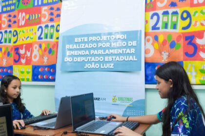 Emenda parlamentar do deputado Joao Luiz garante notebooks e equipamentos tecnologicos para instituto na zona Leste de Manaus Foto Mauro Smith Kw23ln