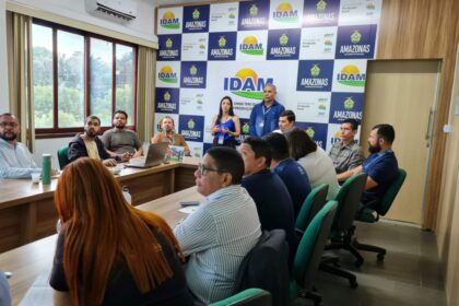 Idam Reuniao manejo florestal2 Foto Divulgacao Idam 1024x719 lLKKoc