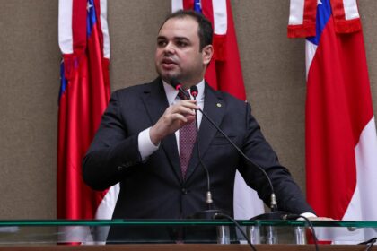Roberto Cidade cobra que DNIT restabeleca a trafegabilidade entre os municipios de Humaita e Apui na BR 230 Foto Herick Pereira KOMgon