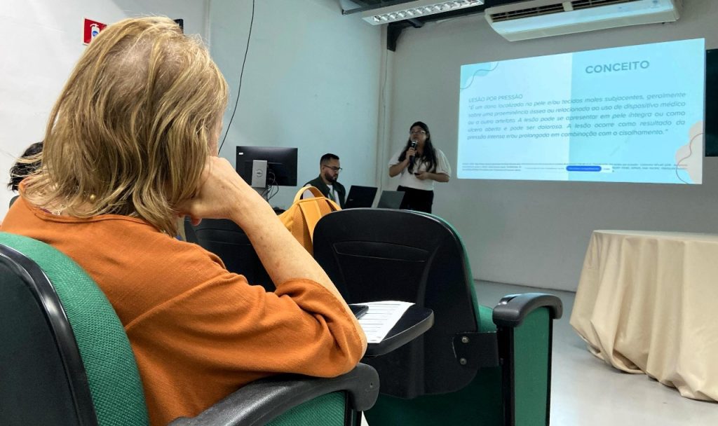 FVS-RCP treina profissionais de saúde sobre prevenção de lesão por pressão em ambiente hospitalar 5 5266284a 42e8 4cd4 aa82 35a6d3ec093a 1024x608 1