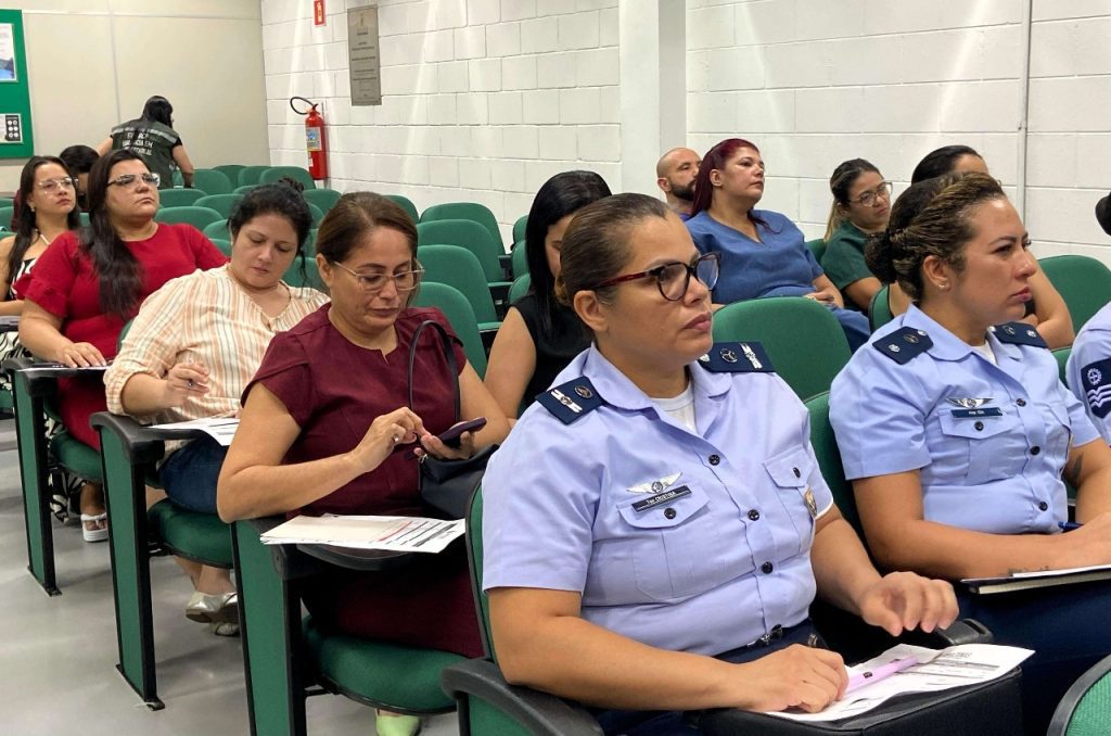 FVS-RCP treina profissionais de saúde sobre prevenção de lesão por pressão em ambiente hospitalar 2 6648c8cd c110 4527 8f43 5f375a93e1ff 1024x678 1