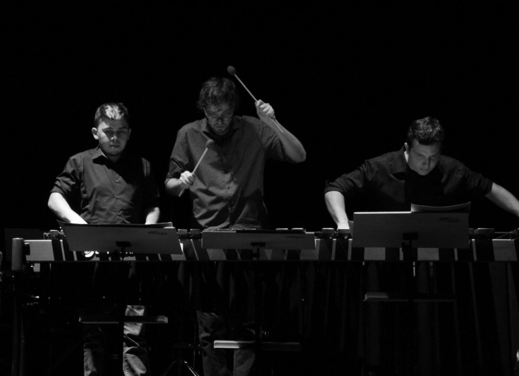 Grupo de Percussão da UEA lança primeiro álbum musical em plataformas digitais gravado em laboratório 3 88e37c14 f6f1 4ea9 856d 93c54ed7bd06 1024x742 1