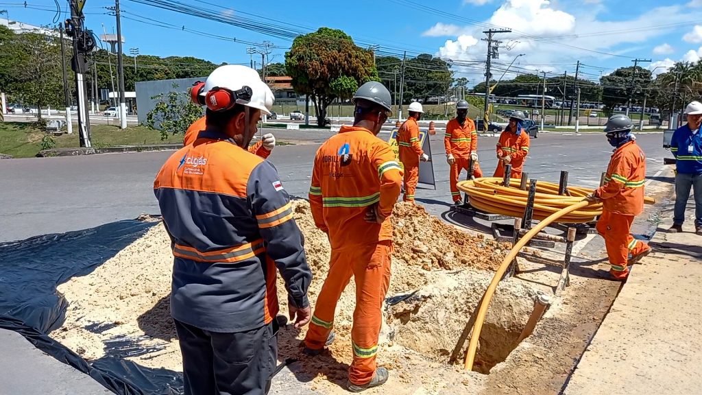 Cigás inicia obra de expansão da rede de distribuição de gás na avenida Autaz Mirim 5 CIGAS Trabalhadores em campo realizando obras da rede de gas natural no Distrito Industrial Credito Divulgacao Cigas 01 1024x576 1