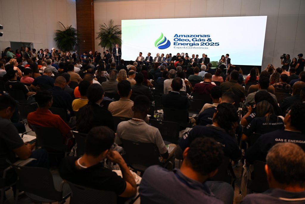 Amazonas realiza Expo & Conferência Estratégica sobre Óleo, Gás e Energia 2025 5 CONFERENCIA SEMIG 02 1024x683 1