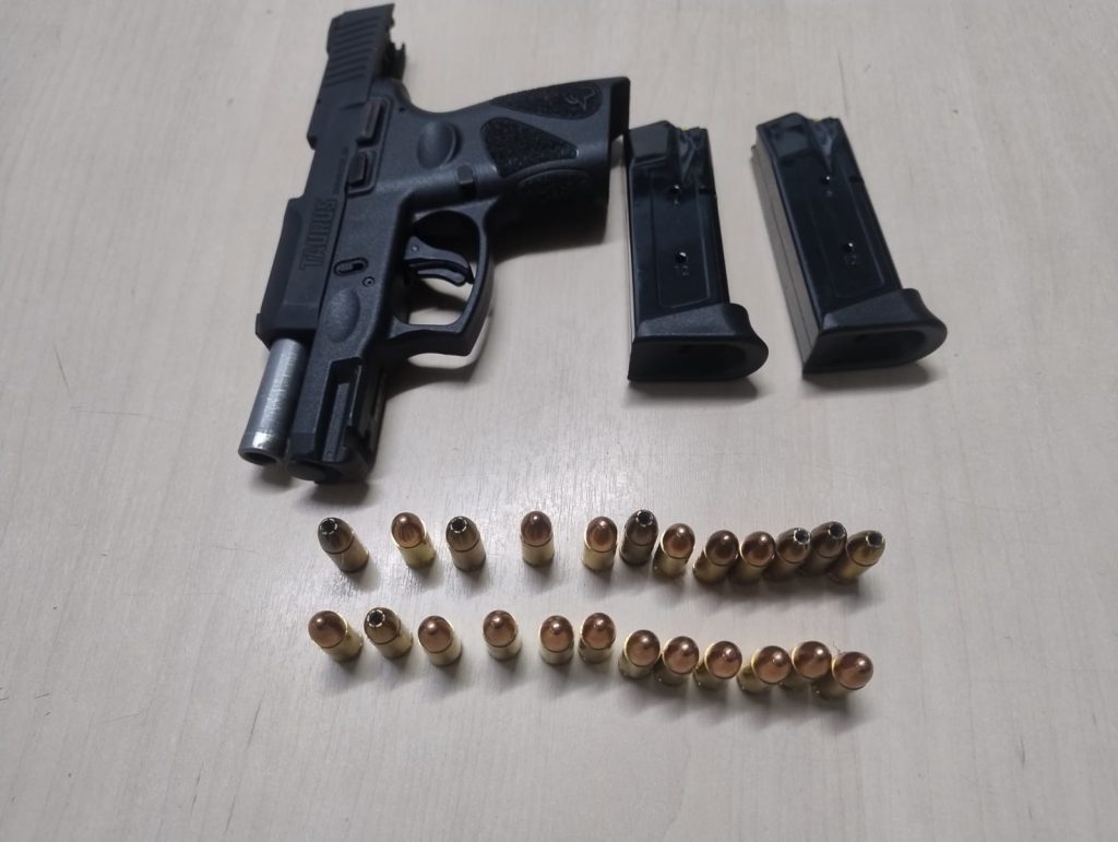 Detran-AM: Em Operação de Fiscalização, motorista é detido por embriaguez e porte ilegal de arma de fogo 3 DETRAN AM. Operacao fiscalizacao. Foto 1 1024x771 1
