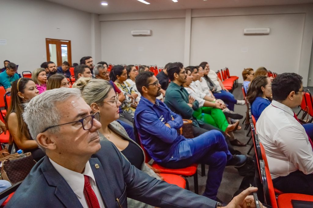 SES-AM e Conass realizam oficina de implantação da Escola de Saúde Pública 3 EVANDRO SEIXAS SES AM 1 1024x681 1