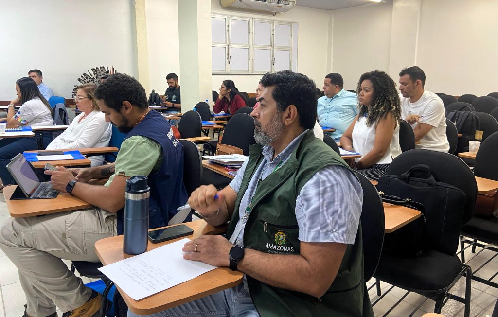 Amazonas implanta descentralização de soroterapia para acidentes com animais peçonhentos 7 FVS RCP Descentralizacao de soroterapia FOTO Leticia Araujo FVS RCP 1 1024x652 1