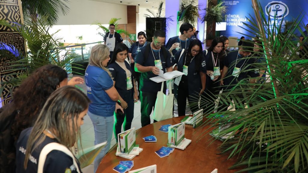 Fapeam leva salão de CT&I e pesquisas no segmento de petróleo e gás em conferência no Vasco Vasques 2 Fapeam salao de CTI Conferencia Foto Ayrton Lopes Fapeam 1 1024x575 1