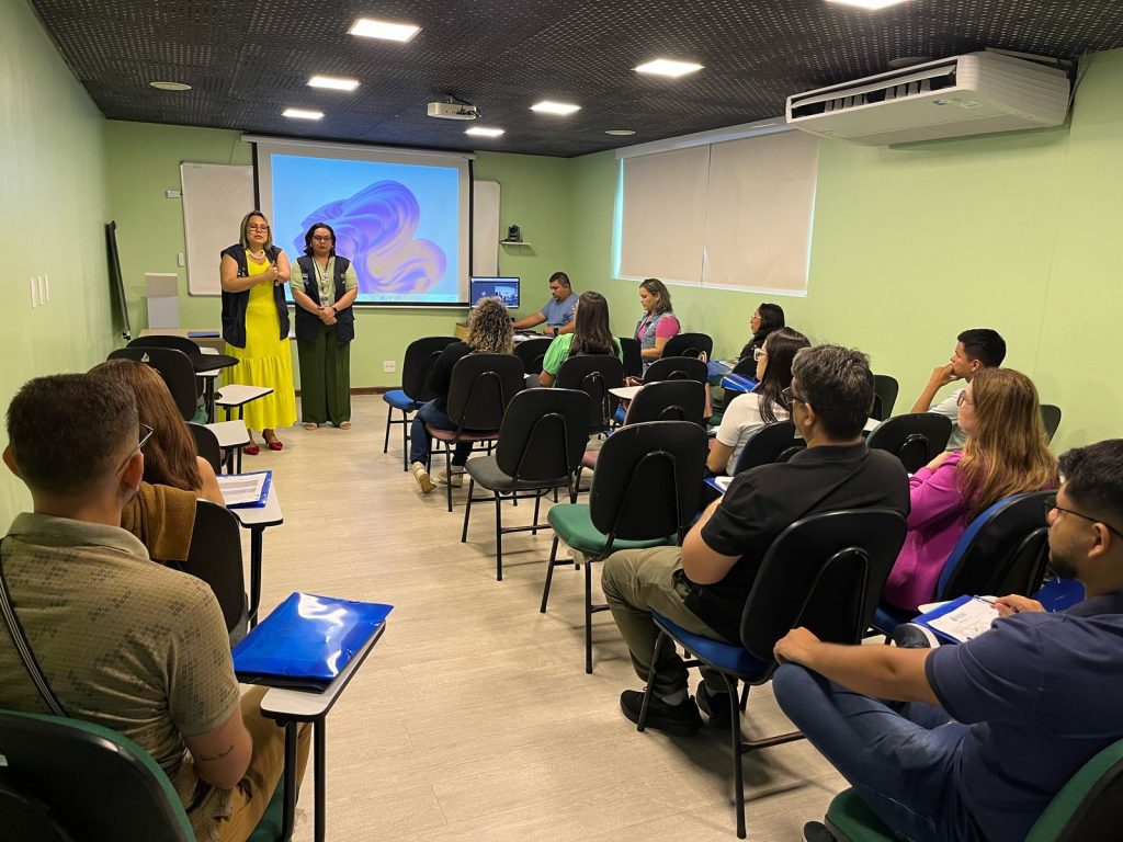 SES-AM fortalece Rede de Atenção Psicossocial, com qualificação de gestores municipais 2 Fortalecimento da Rede de Atencao Psicossocial SES AM Foto Vanessa Marques 1 1024x768 1