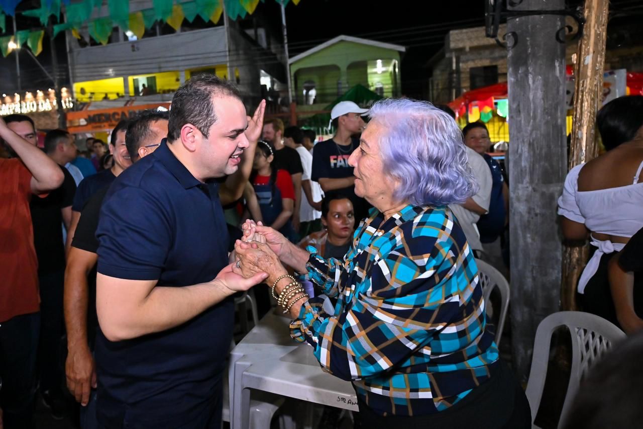 Garantia da dignidade protecao integral e promocao social a mulher sao aspectos presentes nas Leis de autoria do presidente Roberto Cidade Foto Rodrigo Brelaz
