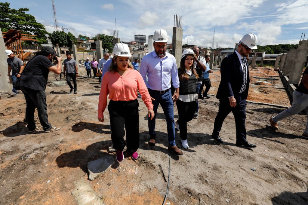 Governador Wilson Lima vistoria obras da Casa da Mulher Brasileira, que vai atender vítimas de violência 3 Governador Wilson Lima vistoria obras da Casa da Mulher Brasileira que vai atender vitimas de violencia Foto Alex Pazuello Secom 7 1024x682 1