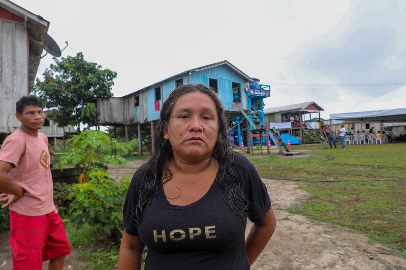 Governo do Amazonas instala purificador de água na comunidade São Francisco, em Iranduba 11 Governo do Amazonas instala purificador de agua na comunidade Sao Francisco em Iranduba 4 dona de casa Elciane Castro FOTO Antonio Lima