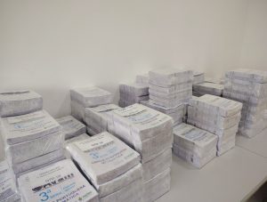 IOA ENTREGA PROVAS SEDUC PARTE1 FOTOS LUIZA REBELO 1 300x227 1