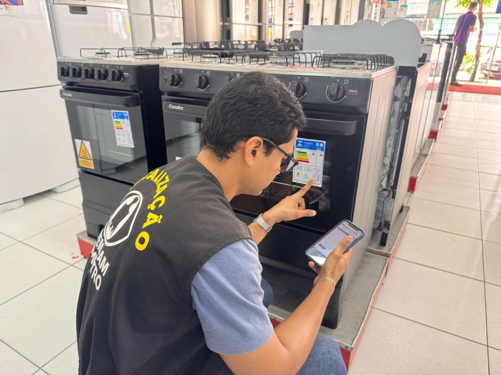 Operação ‘Mês do Consumidor’: Ipem-AM intensifica fiscalizações de balanças e produtos comercializados em Manaus e Região Metropolitana 5 IPEM 3 4 1024x768 1