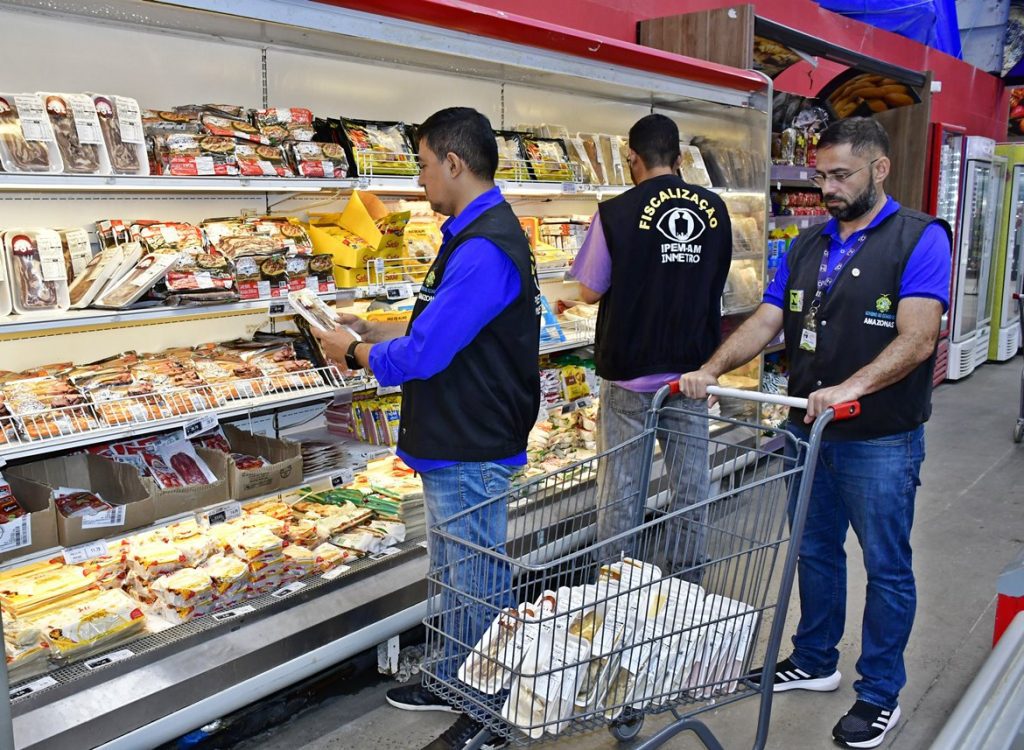 Operação ‘Mês do Consumidor’: Ipem-AM intensifica fiscalizações de balanças e produtos comercializados em Manaus e Região Metropolitana 7 IPEM 5 1 1024x750 1