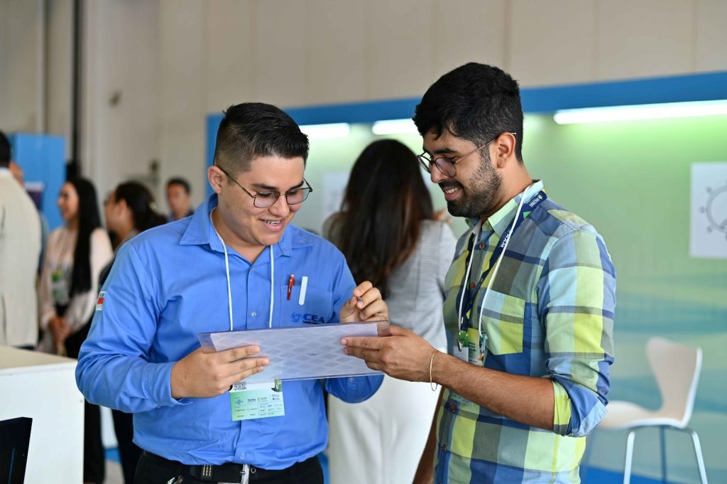 Ipaam lança versão 3.0 do Sislam com novas funcionalidades e avanços no processo de licenciamento ambiental 2 Ipaam atendimento no stand Foto 2 18 03 2025 1024x681 1