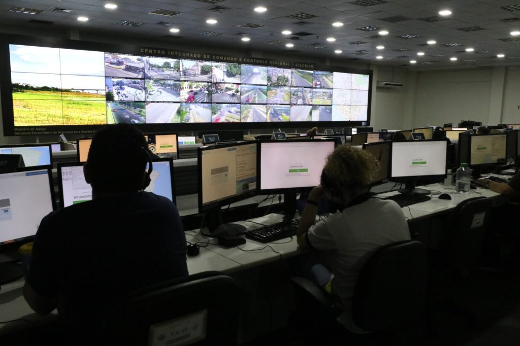 Com investimentos do Governo do Amazonas, Manaus registra o menor índice de roubos e furtos de veículos dos últimos 13 anos 7 MONITORAMENTO PAREDAO ARQUIVO SECOM 1 1024x682 1