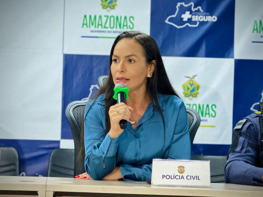 Rápida atuação das Forças de Segurança prende personal trainer suspeito de estupro de vulnerável contra jovem 9 PC AM DELEGADA PATRICIA LEAO FOTOS BEATRIZ SAMPAIO 1024x768 1