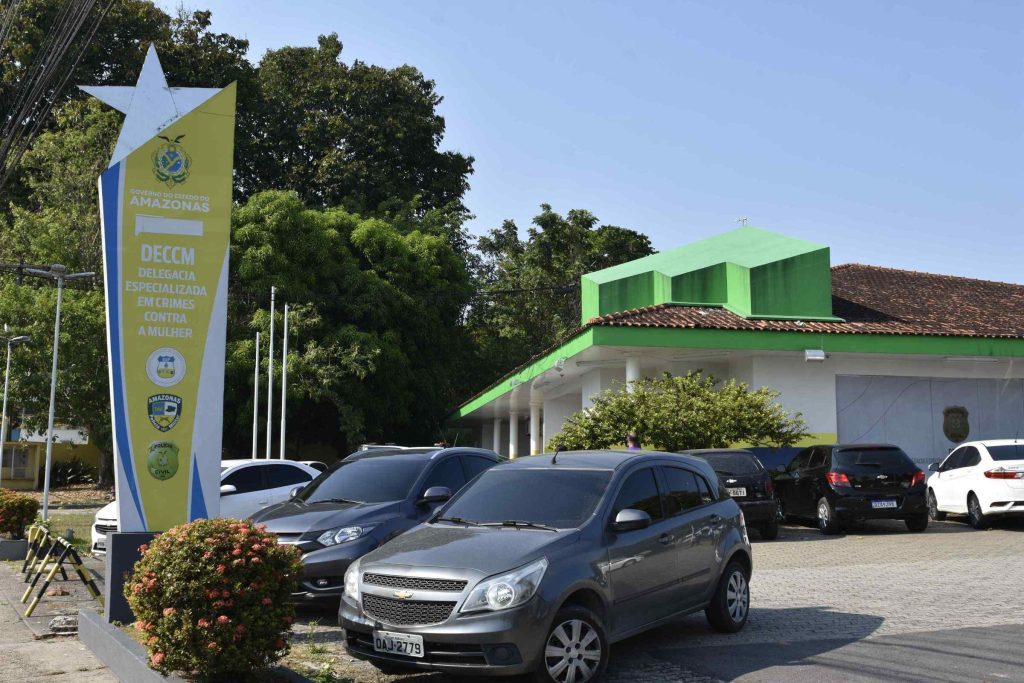 PC-AM esclarece mudanças na Lei Maria da Penha e orienta vítimas a denunciarem violência doméstica 2 PCAM DECCM FOTO ERLON RODRIGUES 1 1024x683 1