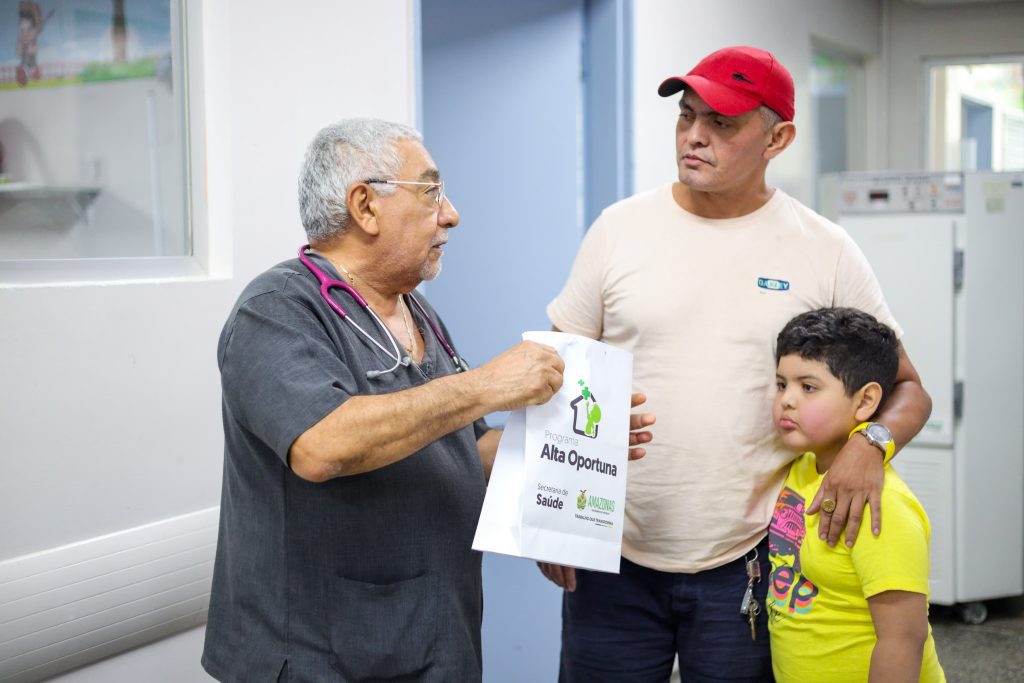 Programa Alta Oportuna da SES-AM reduz pressão sobre prontos-socorros infantis no período de Síndromes Respiratórias 7 Prograna Alta Oportuna Foto Nathalie Brasil SES AM 4 1024x683 1