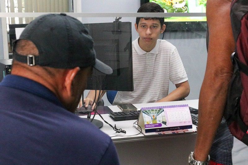 Com investimentos do Governo do Amazonas, Manaus registra o menor índice de roubos e furtos de veículos dos últimos 13 anos 11 REGISTRO B.O ARQUIVO SECOM 1