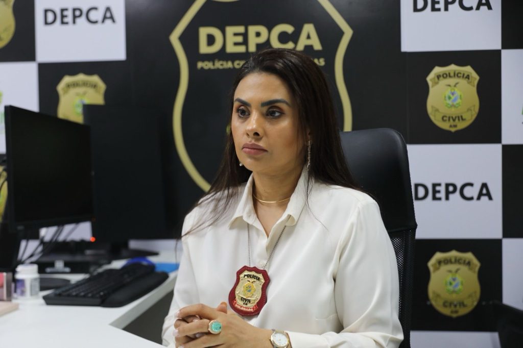 Rede de Proteção do Governo do Amazonas fortalece combate a crimes sexuais contra crianças e adolescentes 9 SECOM Combate a crimes sexuais contra criancas titular da Depca delegada Juliana Tuma FOTO Antonio Lima 1024x682 1