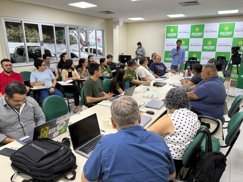 Sema Amazonas prepara primeira concessão florestal com apoio do Imaflora e do Serviço Florestal Brasileiro 5 SEMA 1 Workshop Concessoes Florestais Divulgacao 1024x768 1