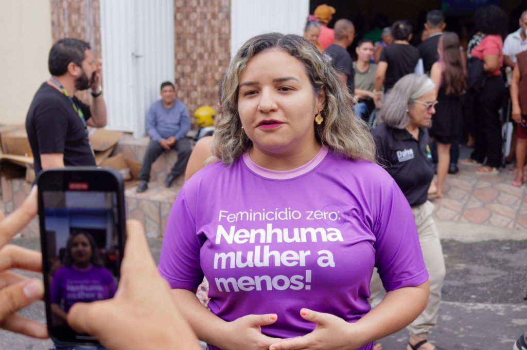 Governo do Amazonas atende população da zona norte com serviços de cidadania e direitos humanos 3 Secretaria Jussara Pedrosa Foto Lincoln Ferreira Sejusc 1 1024x682 1