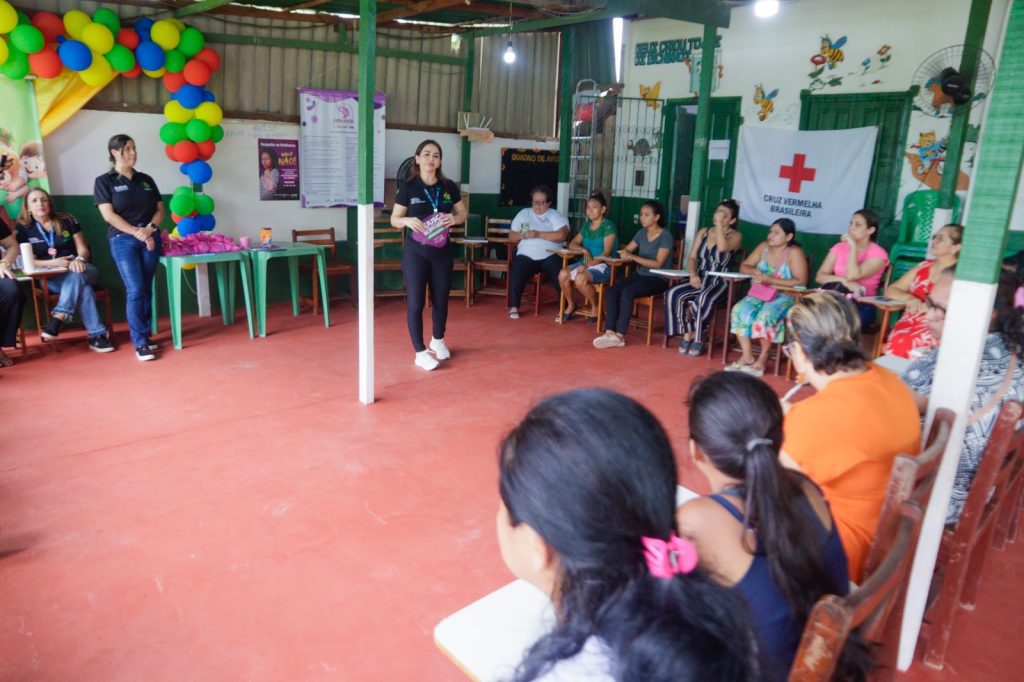 Mês da Mulher: Sejusc estimula bem-estar e autoestima por meio de curso de automaquiagem 3 Sejusc Foto Ygson Franca Sejusc 5 1024x682 1