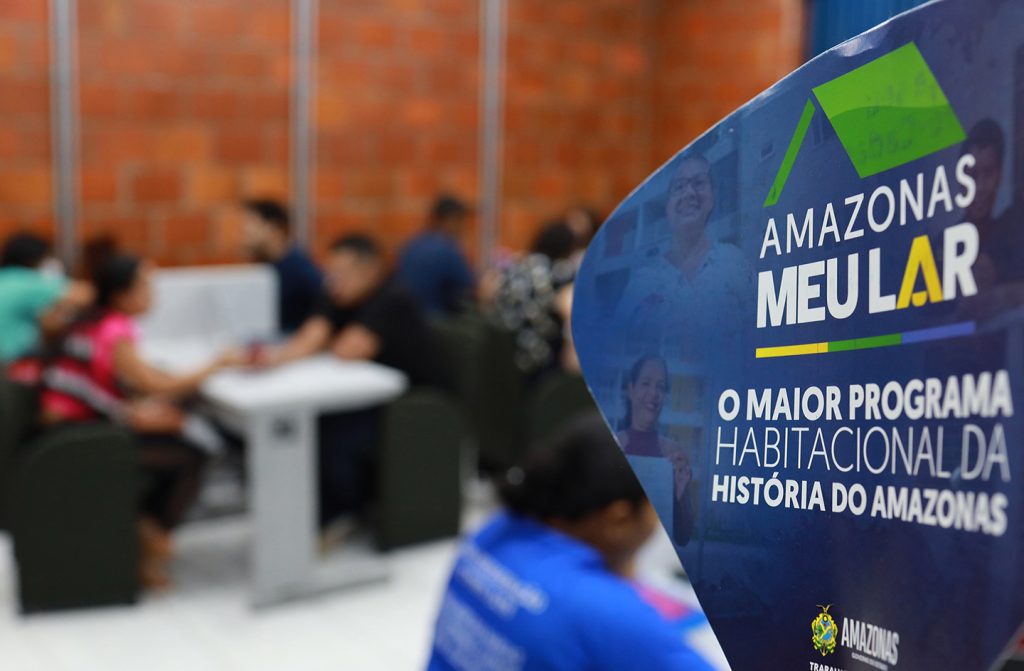 Governo do Amazonas reforça chamada para atualização cadastral de famílias do Monte Horebe, que estão em auxílio-aluguel 2 UGPE ATUALIZAC807 A771 O CADASTRAL MONTE HOREBE FOTO TIAGO CORREA UGPE03 1024x671 1