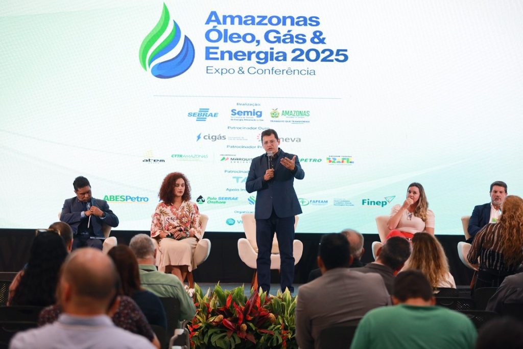 Sedurb destaca descarbonização promovida pelo Ilumina+ Amazonas, na conferência Óleo, Gás & Energia 2025 2 UGPE SECRETA769 RIO MARCELLUS CAMPE770 LO FOTO TIAGO CORREA UGPE02 1024x683 1