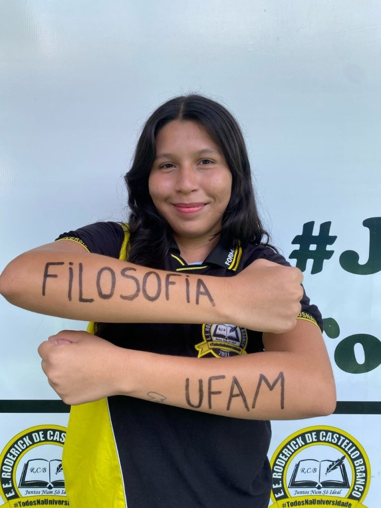 Dia da Escola: alunos destacam a importância do ambiente escolar para a realização de sonhos 7 WhatsApp Image 2025 03 15 at 11.30.37 1 768x1024 1