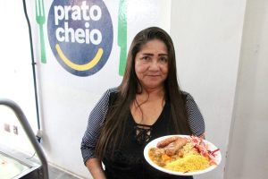 personagem lecyanne prato cheio jimmy christian 300x200 1