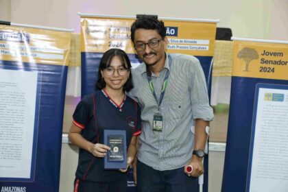 suany e professor 1024x682 izm1PC