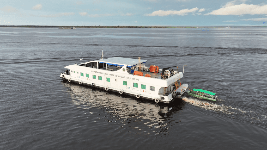 Barco científico parte em nova expedição para avaliar a qualidade das águas dos rios do Amazonas 2 vlcsnap 2025 03 16 09h36m03s805 1024x576 1