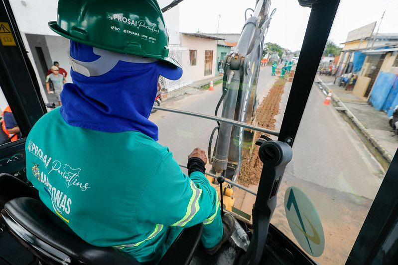 “A cidade vai ficar mais moderna”, diz morador de Parintins sobre obras do Prosai na cidade 5 A cidade vai ficar mais moderna diz morador de Parintins sobre obras do Prosai na cidade 3 Foto Mauro Neto Secom 1