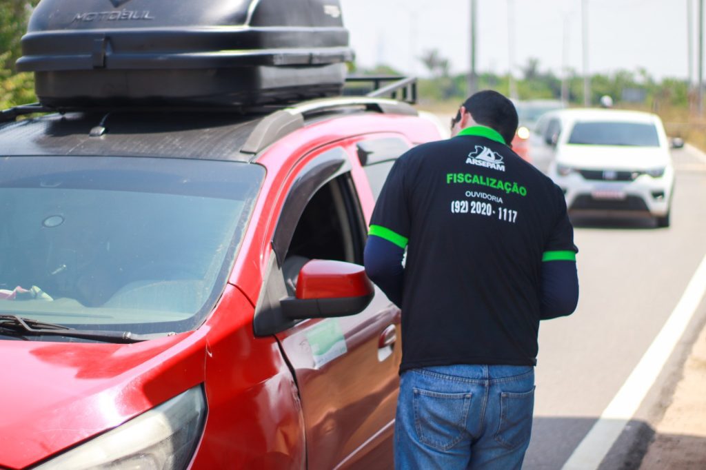 Mais de 33 mil passageiros devem utilizar os transportes intermunicipais durante a Semana Santa no Amazonas 2 ARSEPAM 4 Posto de fiscalizacao da Arsepam na Ponte Rio Negro 25 04 2025 1024x682 1