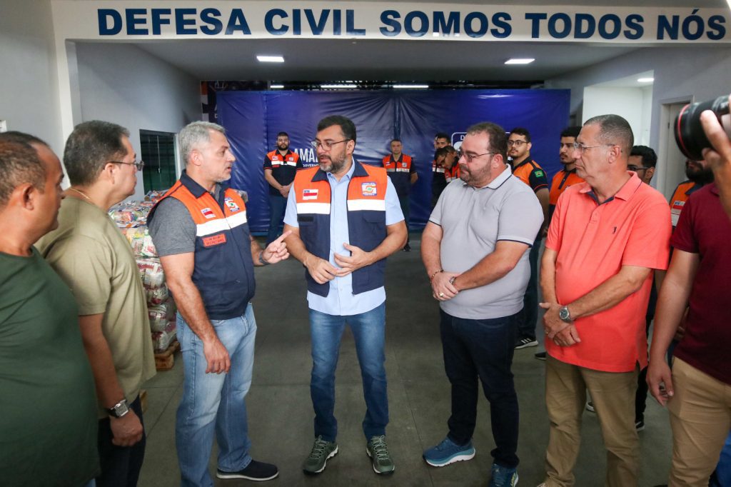 Governador Wilson Lima acompanha o envio de ajuda humanitária para Boca do Acre 2 Ajuda Boca do Acre Foto Arthur Castro Secom 1 1024x682 1