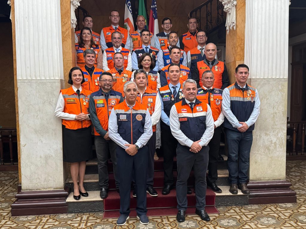 Projeto “Água Boa” é destaque no último dia do Congepdec, que encerra com entrega de medalhas no Palácio da Justiça 11 DC CONGEPDEC FOTOS DIVULGACAO DEFESA CIVIL AMAZONAS 5 2 1024x768 1