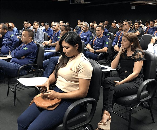 Detran-AM: Escola Pública de Trânsito disponibiliza 420 vagas para cursos gratuitos no mês de maio 7 DETRAN AM Vagas de cursos Eptran CREDITO Detran AM 1