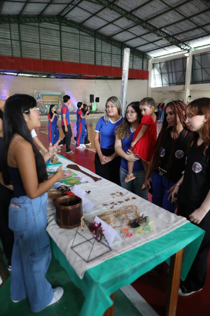 Protagonismo indígena: escola estadual celebra cultura, saberes e criatividade dos povos originários 7 Educacao Povos Originarios Foto Euzivaldo Queiroz 2 682x1024 1