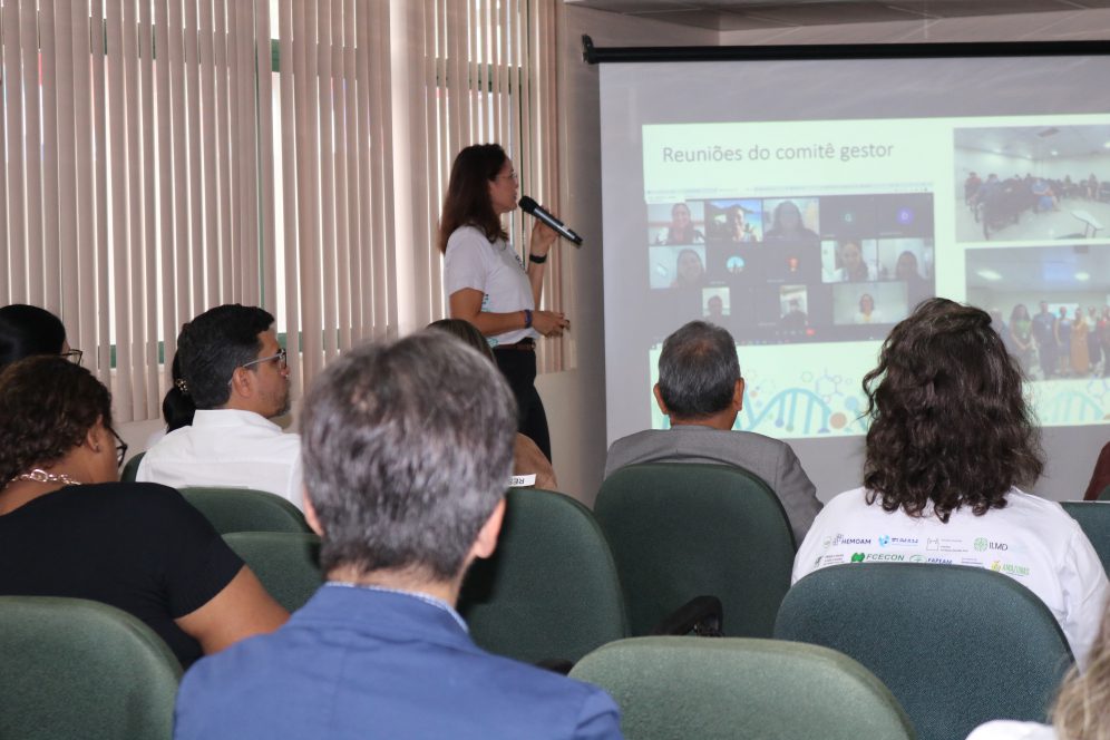 Fundações assinam termo para manutenção da Rede Genômica em Saúde do Amazonas 5 FCecon simposio FOTO Mariana Monteiro